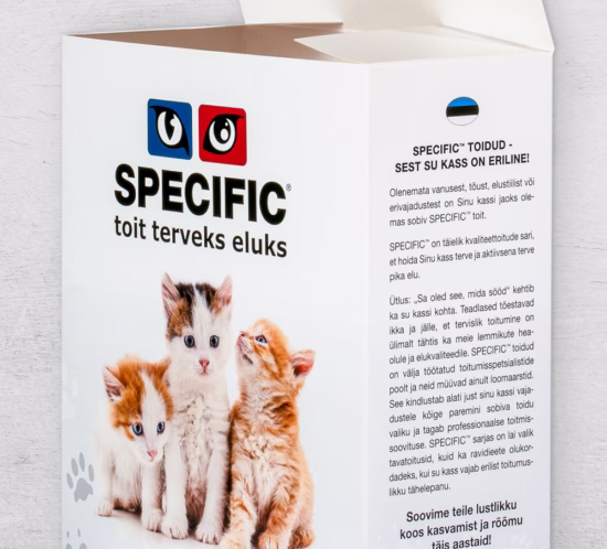 loomatoidu pakend hallil taustal