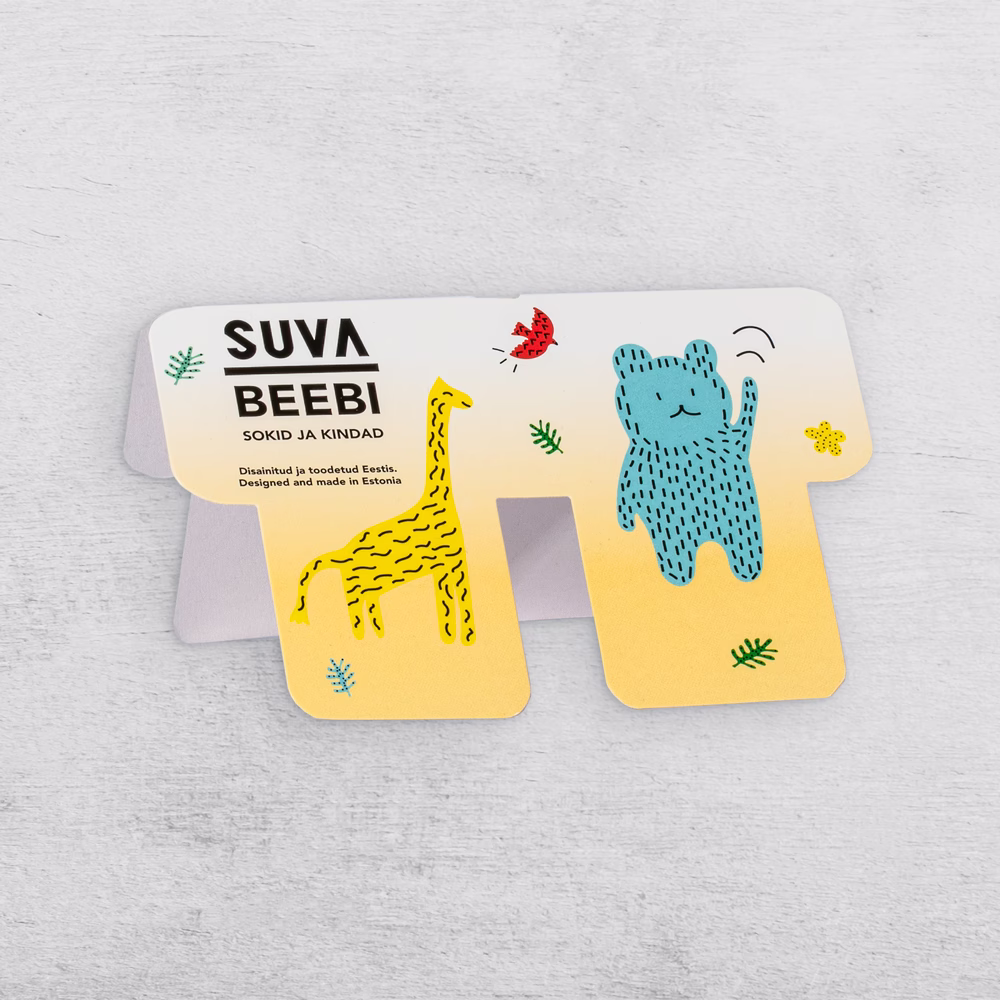 pakendid hallil taustal